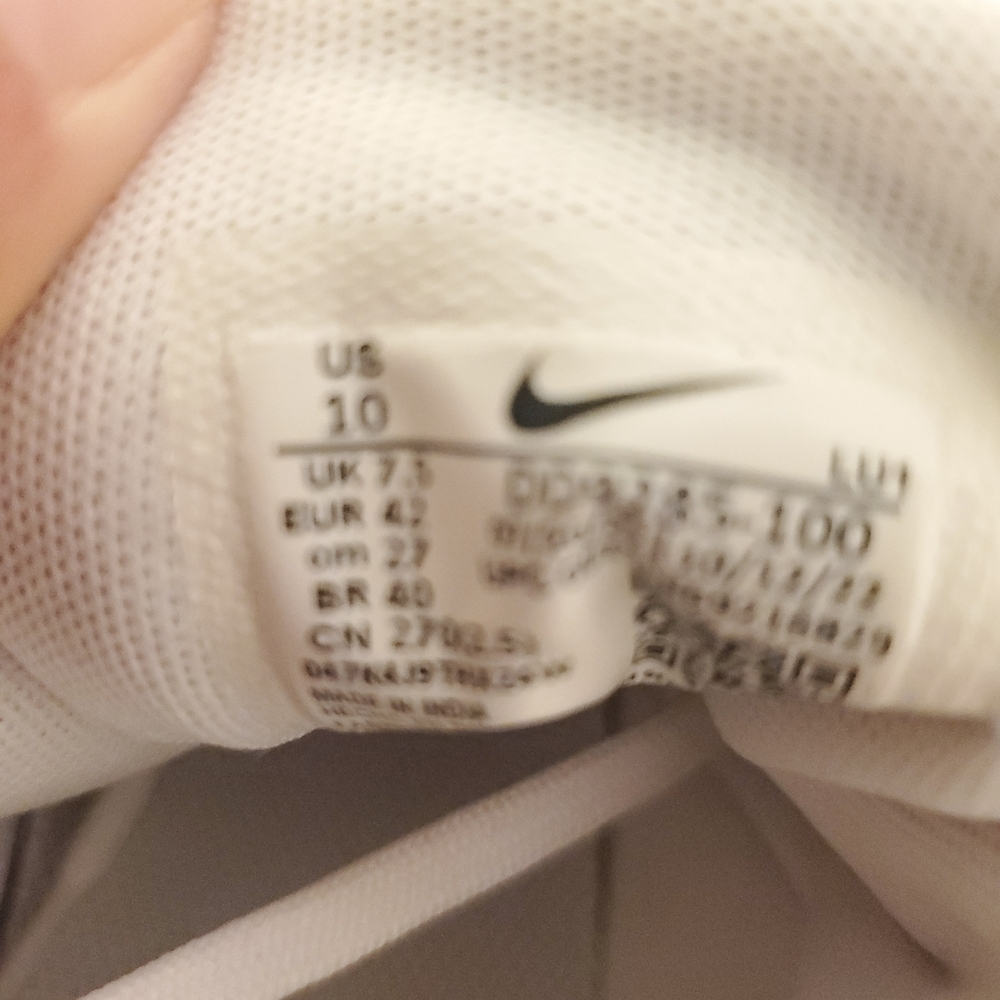 Nike White Athletic Shoes - Picture 8 of 8